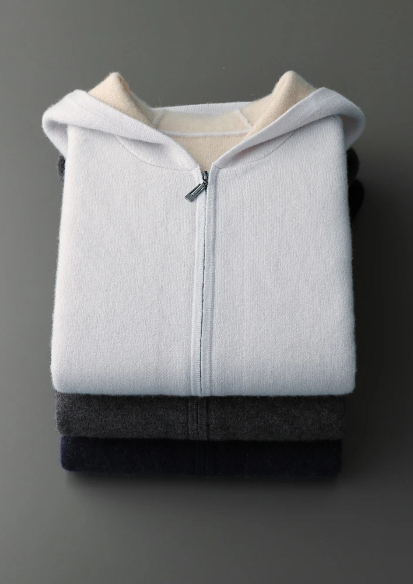 FELPA CON CAPPUCCIO E ZIP BICOLORE 100% CASHMERE