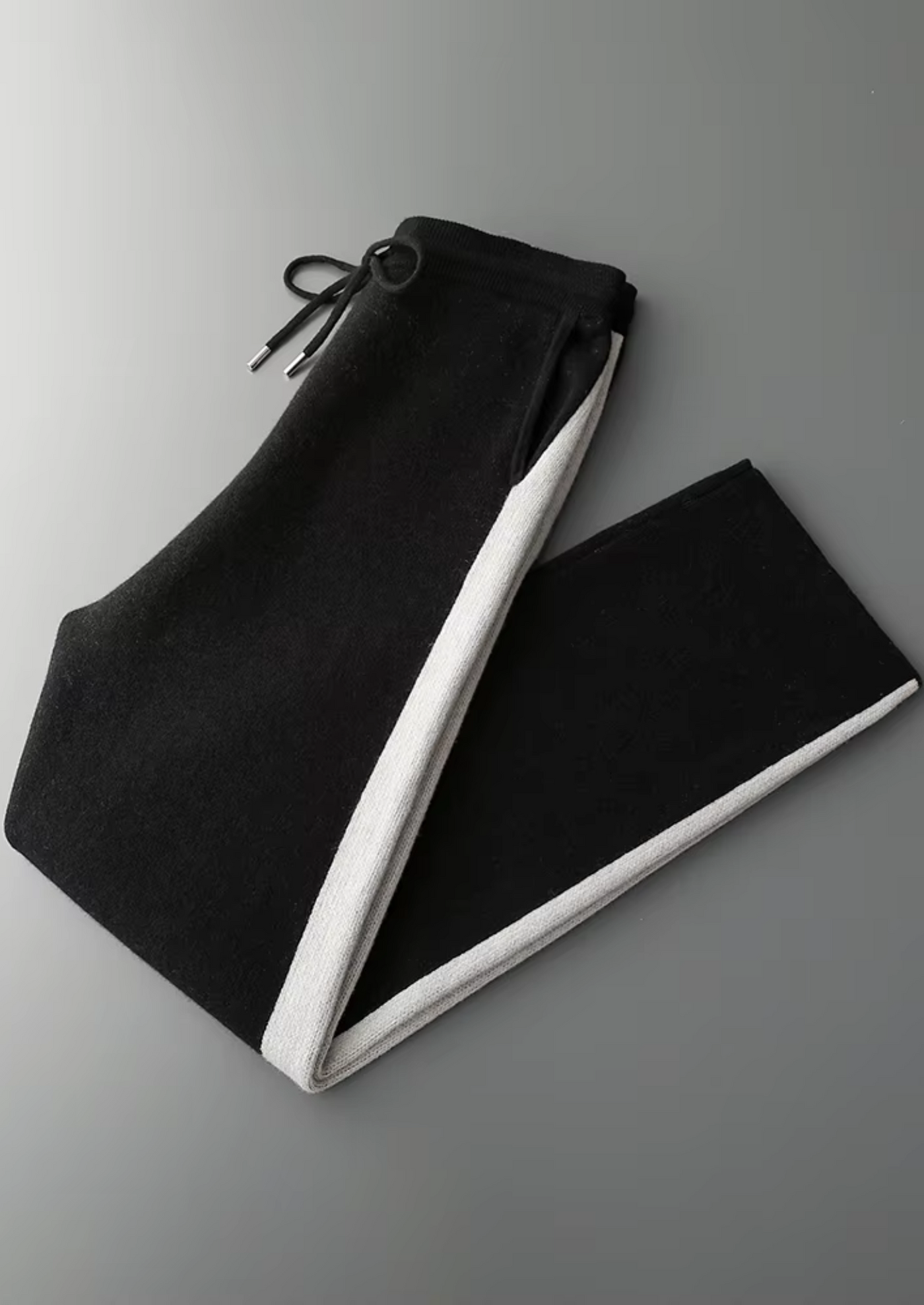 PANTALONI LARGHI PER IL TEMPO LIBERO IN 100% CASHMERE