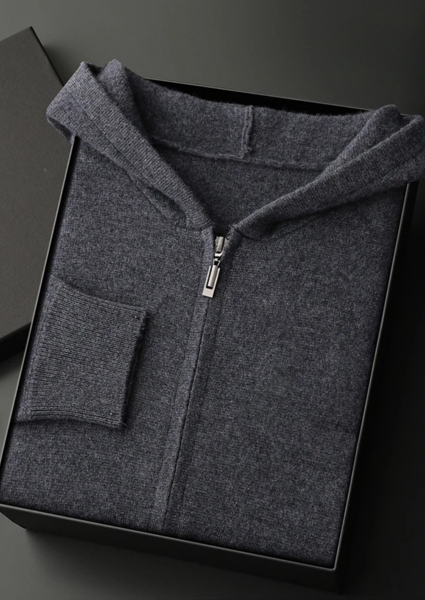 FELPA CON CAPPUCCIO E ZIP IN 100% CASHMERE