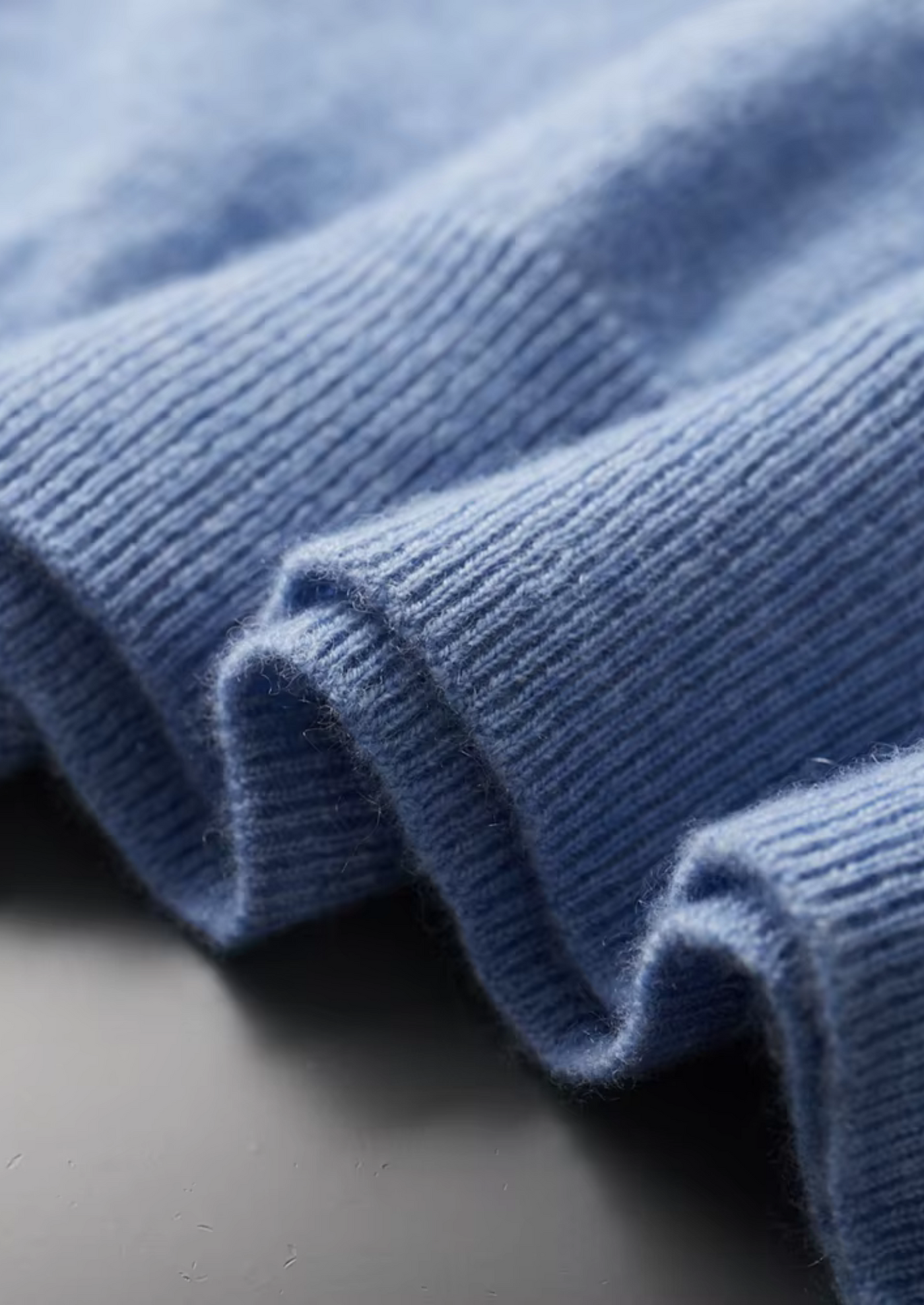 T-SHIRT A COLLO ALTO 100% CASHMERE