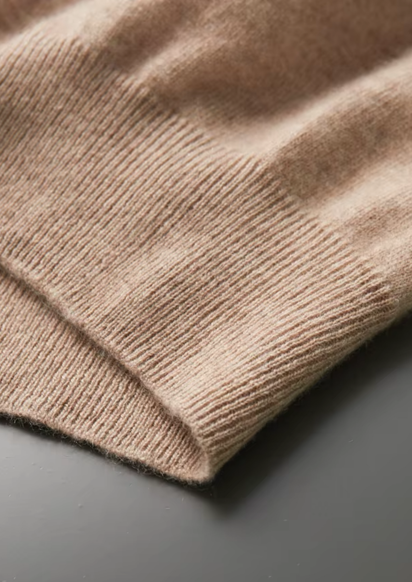 T-SHIRT CLASSICA A GIROCOLLO 100% CASHMERE