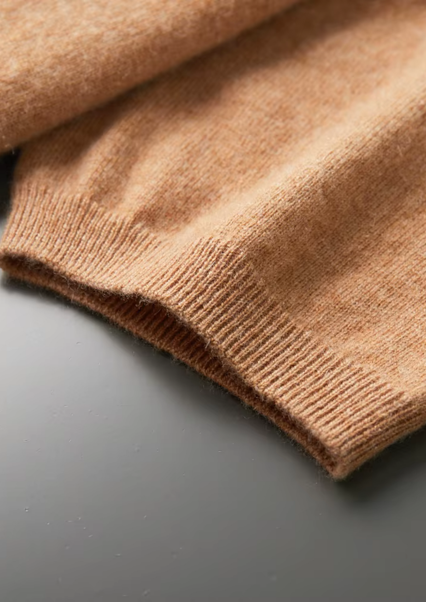 T-SHIRT CLASSICA A GIROCOLLO 100% CASHMERE