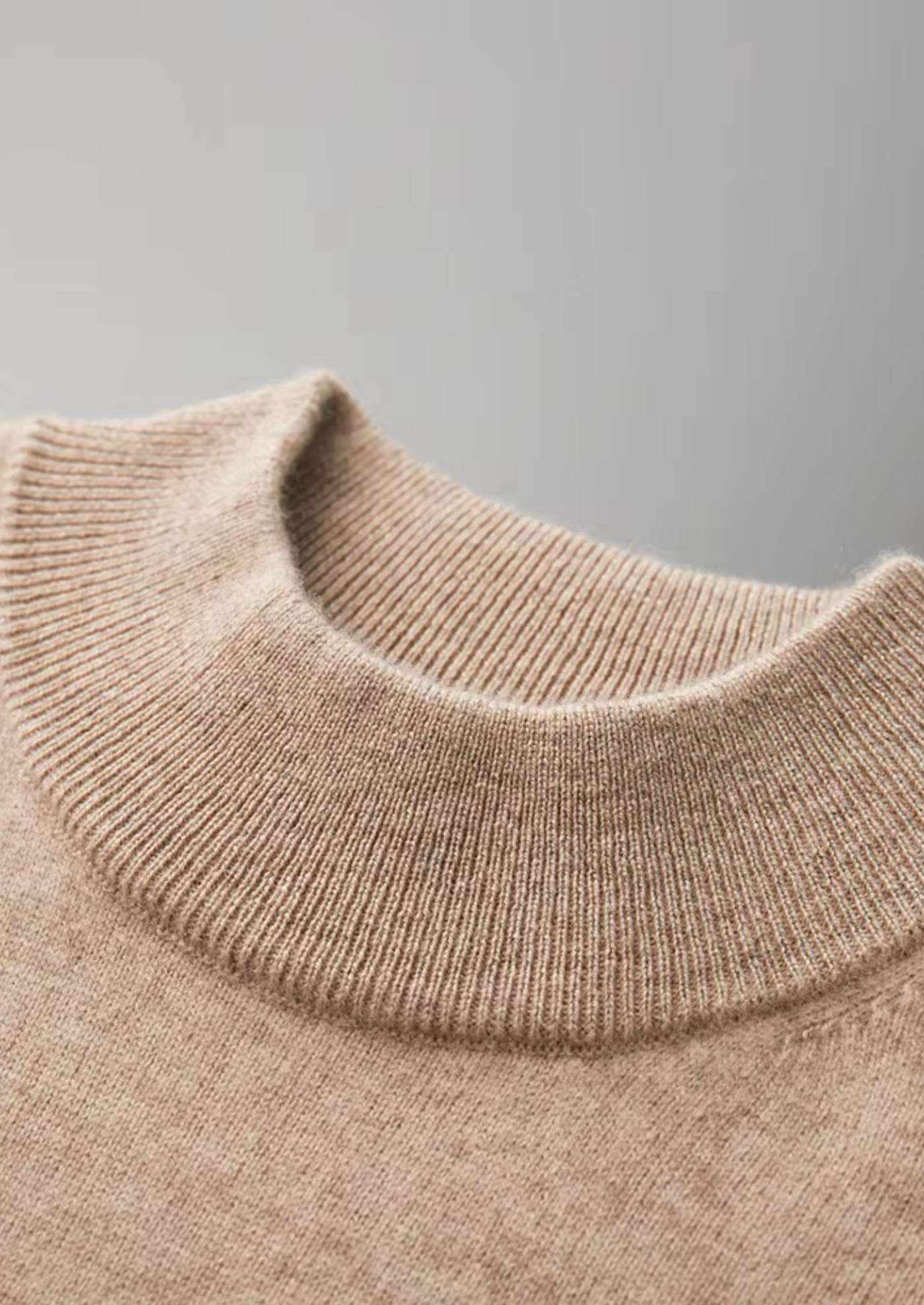 T-SHIRT A COLLO ALTO 100% CASHMERE